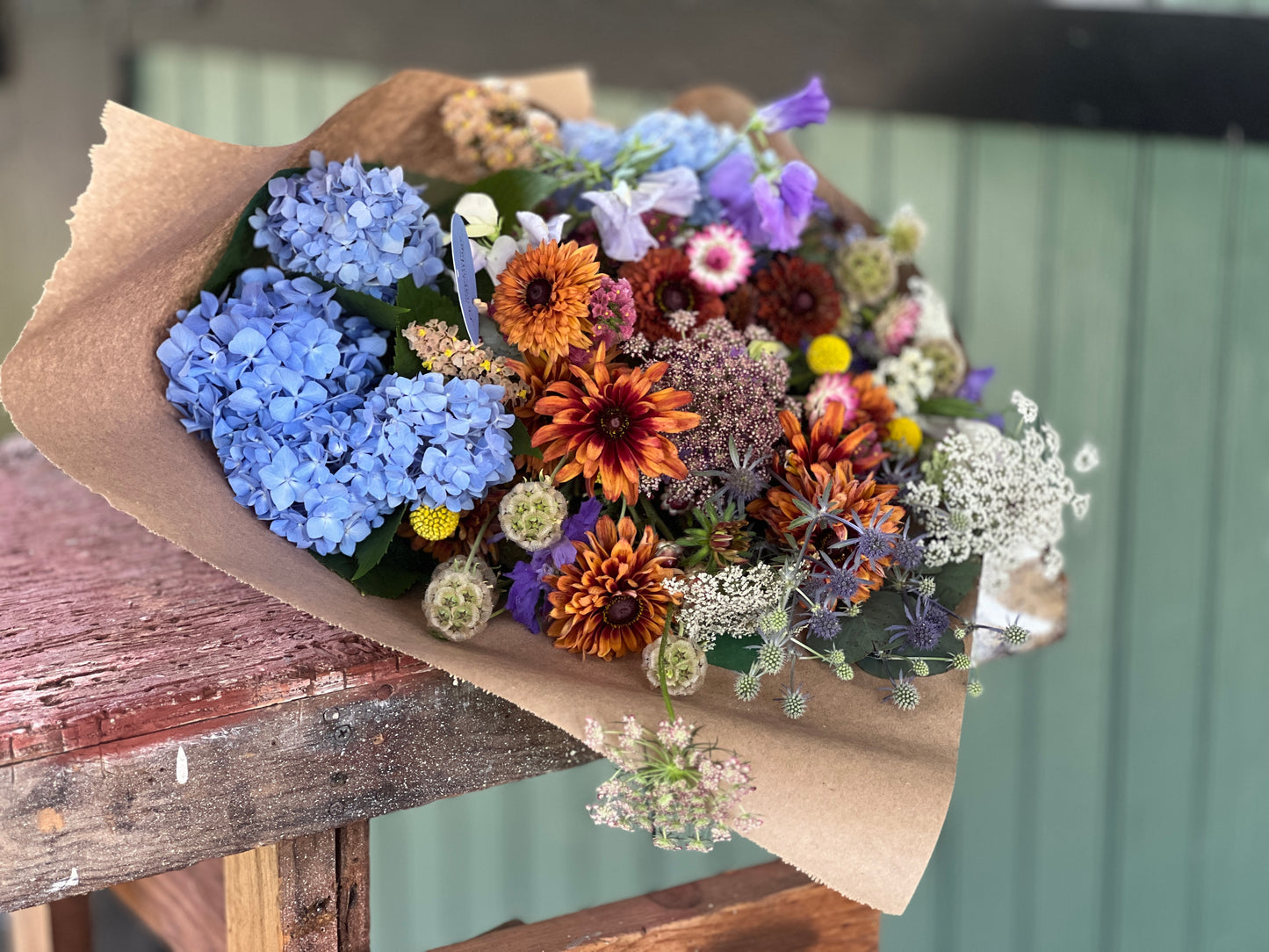 Grand Flora Spring Fresh Flower Bouquet