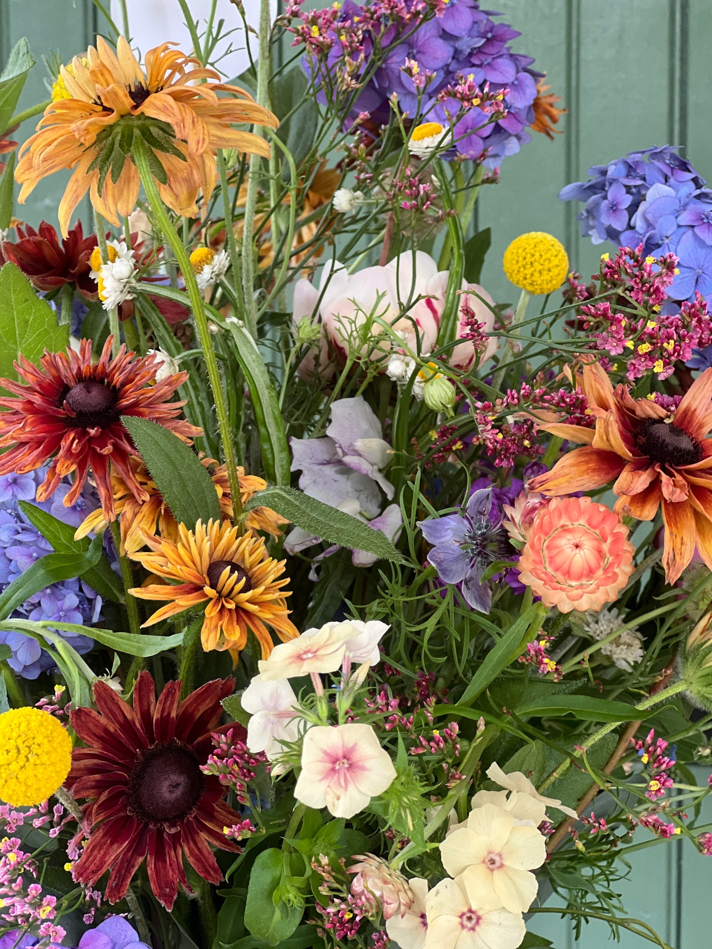 Grand Spring Fresh Flower Flora Arrangement