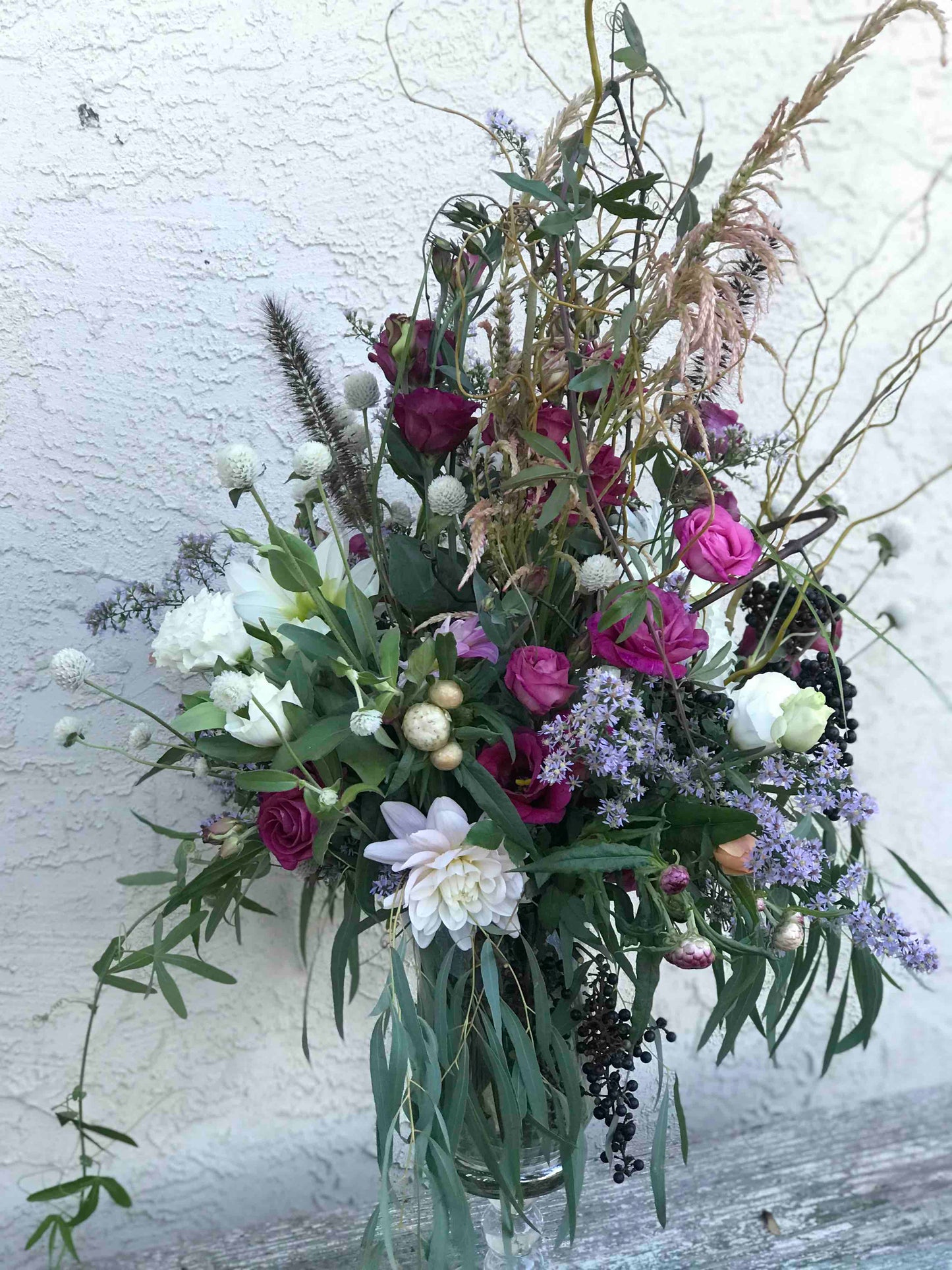 New Hope Flora Cottage Grand Flora Arrangement