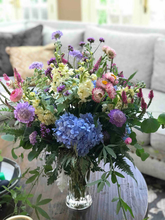 New Hope Flora Cottage Grand Flora Arrangement Subscription